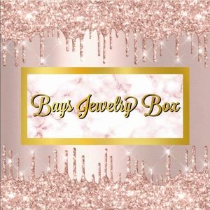Facebook: Bays Jewelry Box